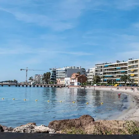 2p Avec Terrasse, Vue Et Parking - 2p Avec Terrasse, Vue Et Parking Mae-2483 * Cannes